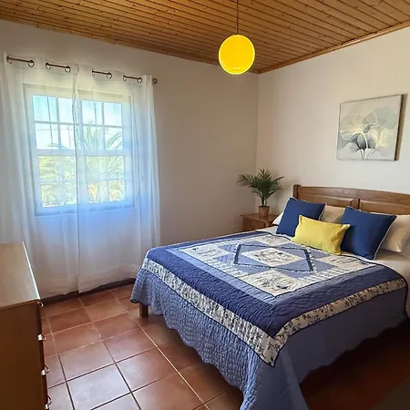 Casa Amaral * Santo Antonio (Pico Island)