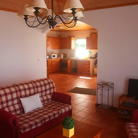 Holiday home Casa Amaral Santo Antonio (Pico Island)