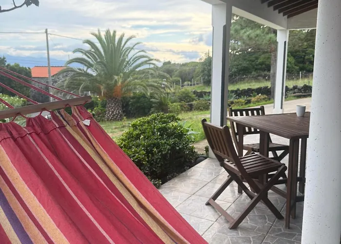 Casa Amaral Santo Antonio (Pico Island)